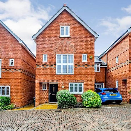 Entire House Sleeps 8 Near The River Thames Maidenhead Exteriör bild