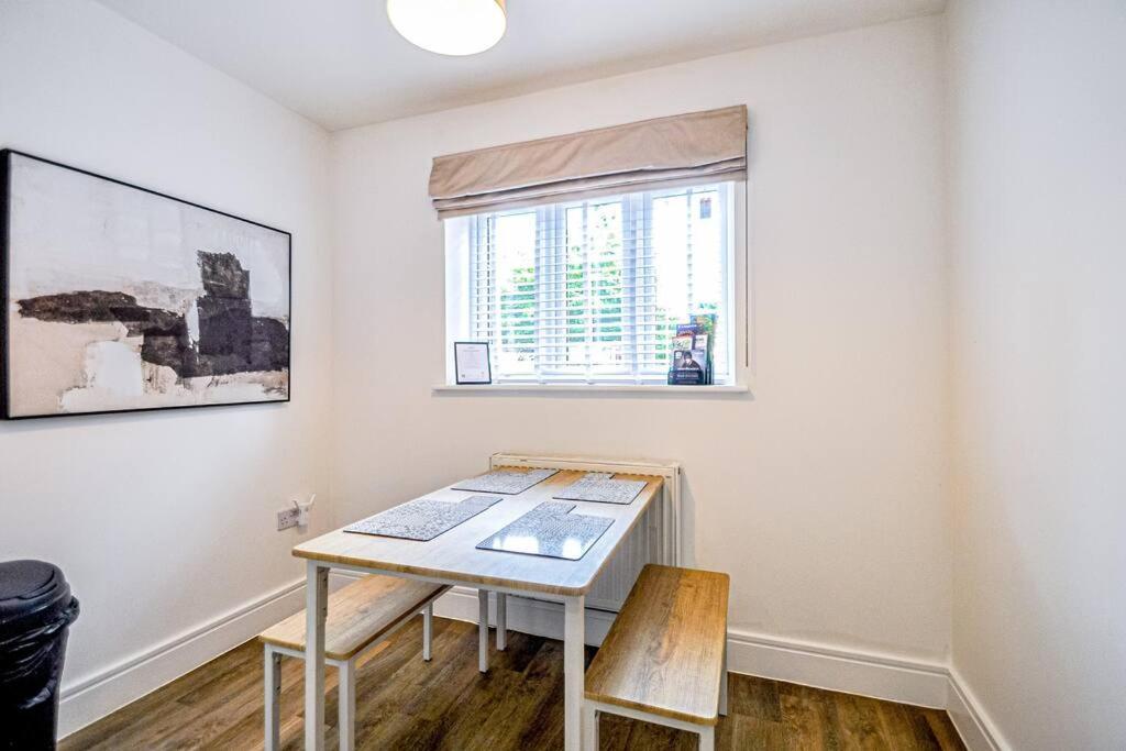 Entire House Sleeps 8 Near The River Thames Maidenhead Exteriör bild