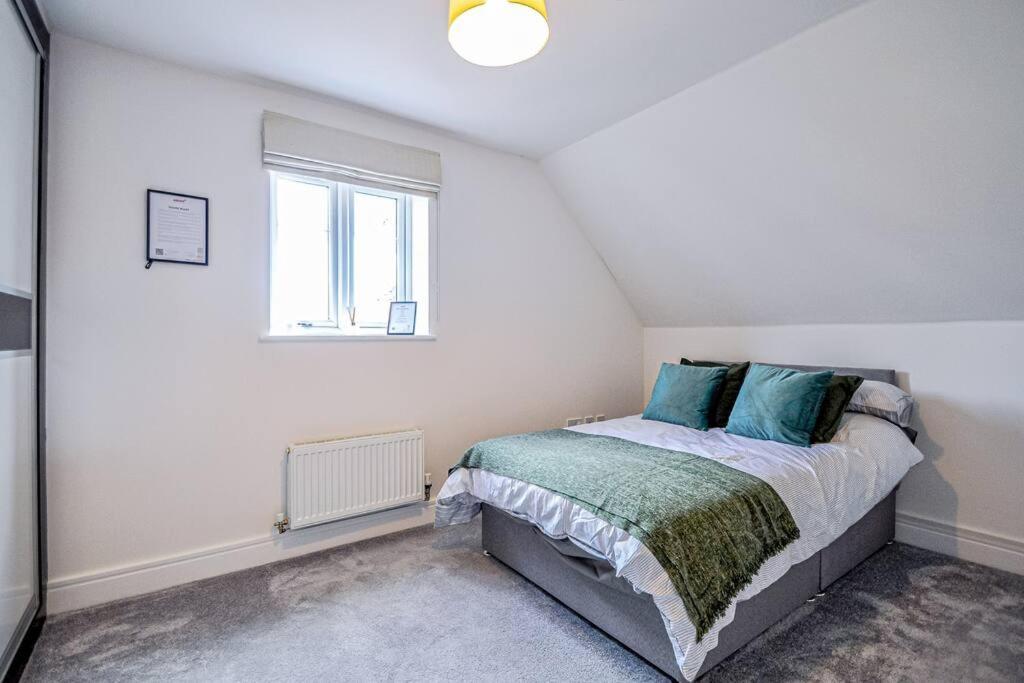 Entire House Sleeps 8 Near The River Thames Maidenhead Exteriör bild